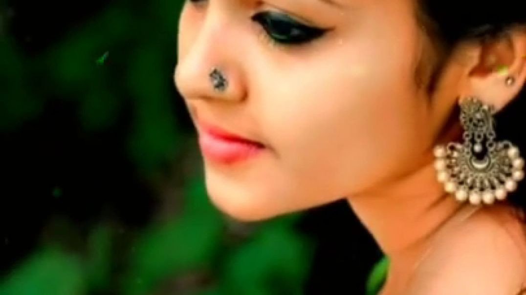 Sollathaan Ninaikiren Song | Girls Love Feel Song | Tamil Whatsapp Status Videos